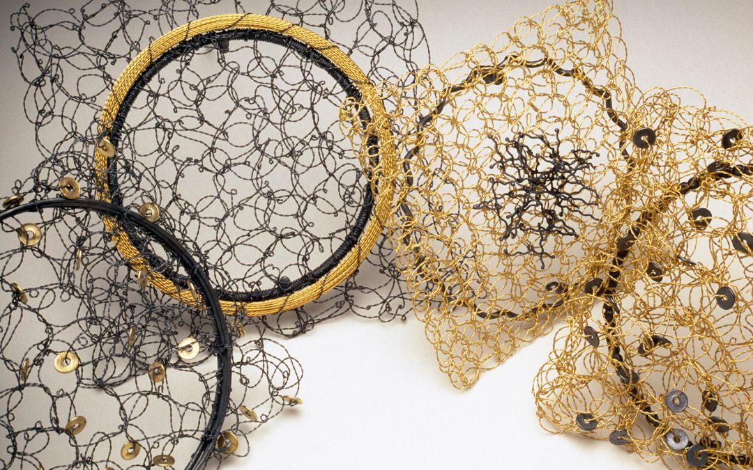 Loop the Loop series, Brooches